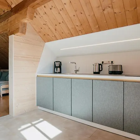 Vogihaisl Apartman *